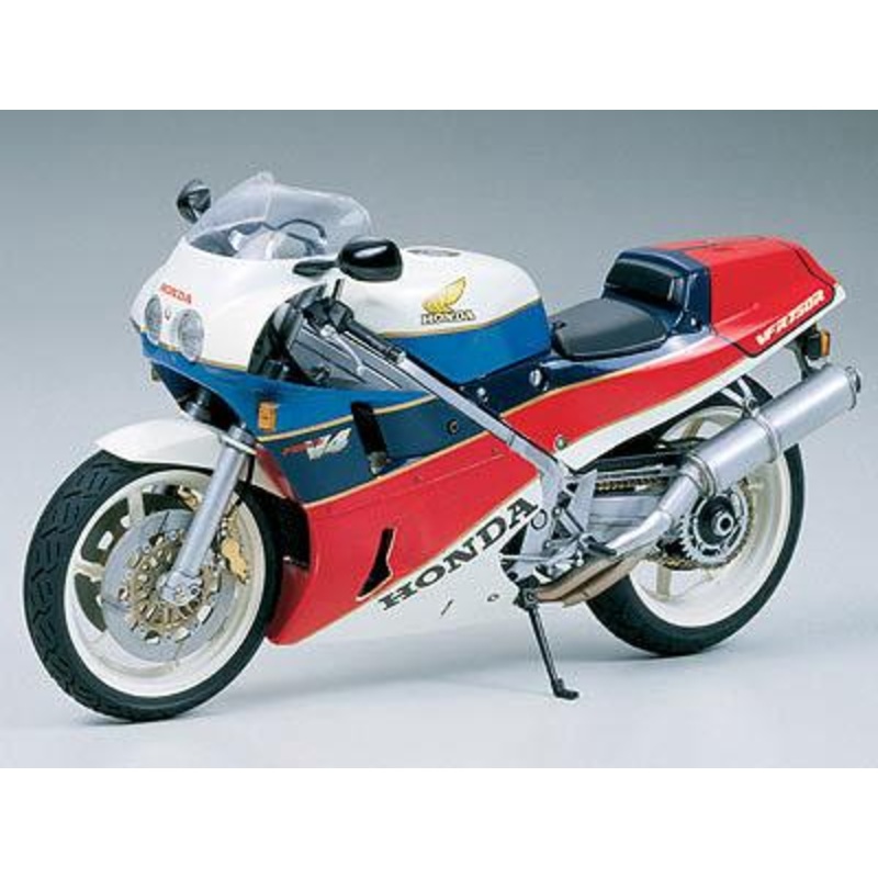 Honda VFR750R 1:12